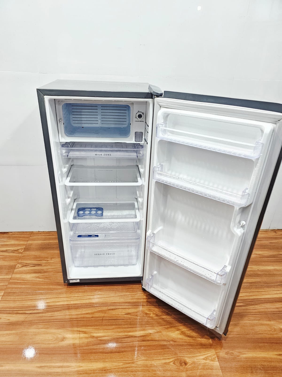 Whirlpool 190– L Single Door Refrigerator – Grey (Refurbished)