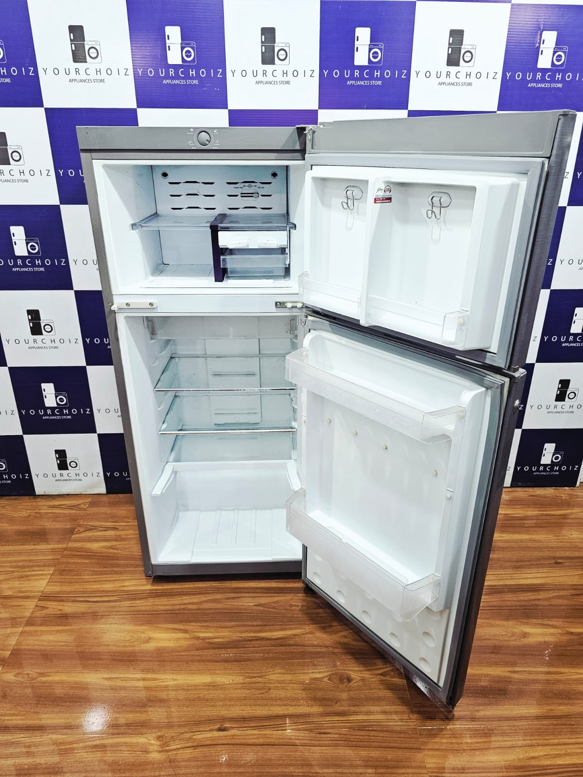 Godrej 241L Double Door Refrigerator (Pre-Owned)