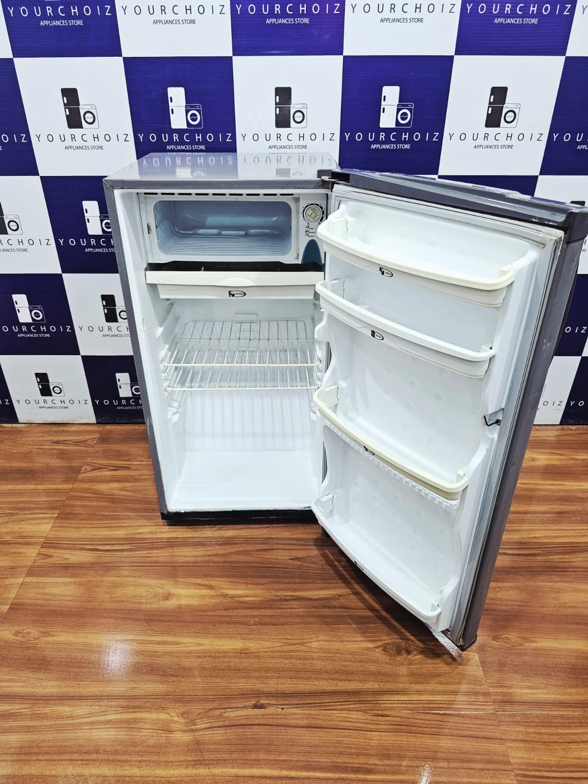 Videocon 170L Single Door Refrigerator (Pre-Owned)