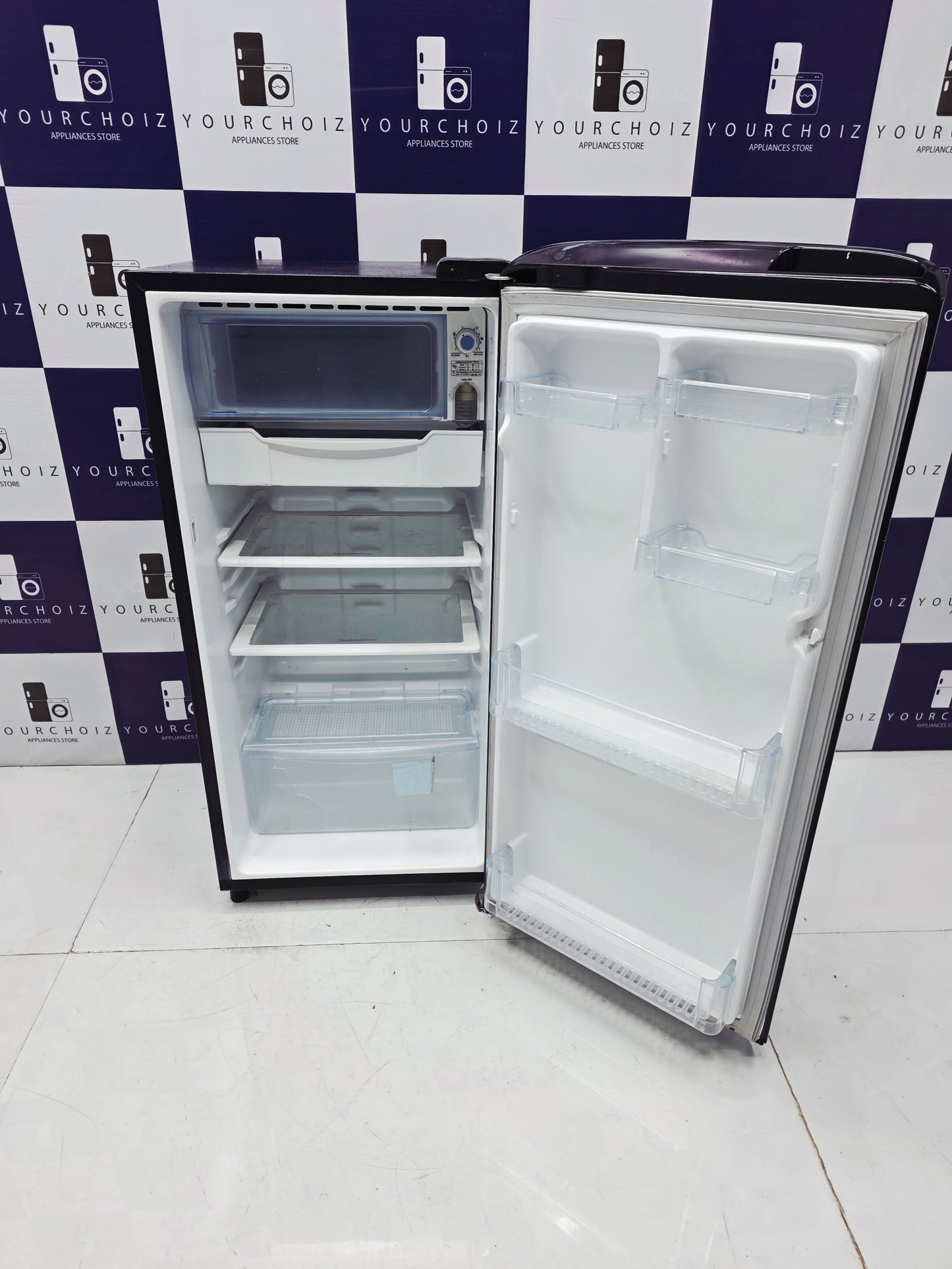 LG 190L single door Refrigerator Smart Inverter (Pre-Owned)