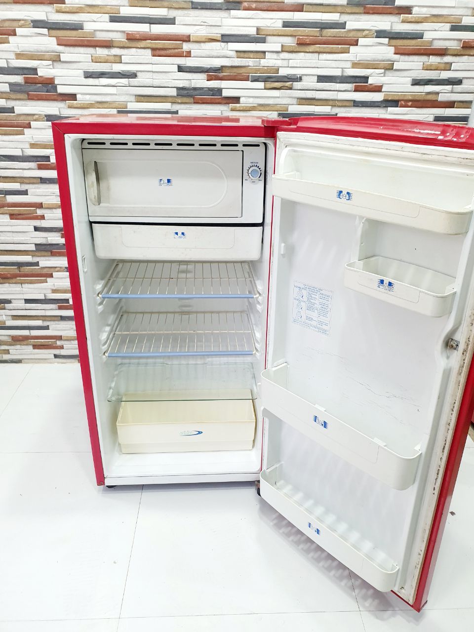 Haier 190L Direct Cool Single Door Refrigerator – Ruby Red (Refurbished