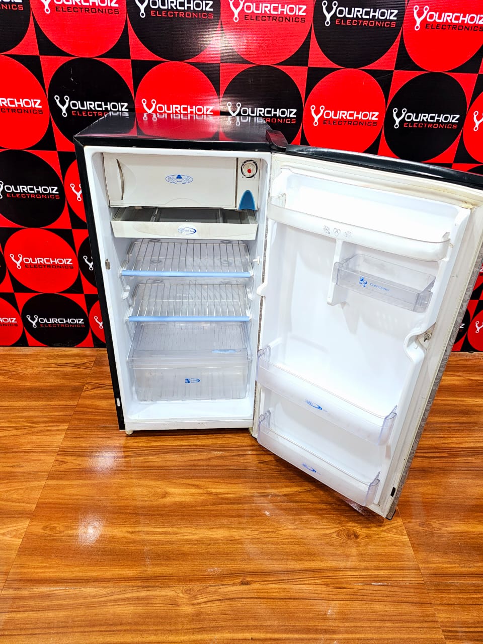 Videocon 180L Single Door Refrigerator – Marvel Silver Pattern (Refurbished)