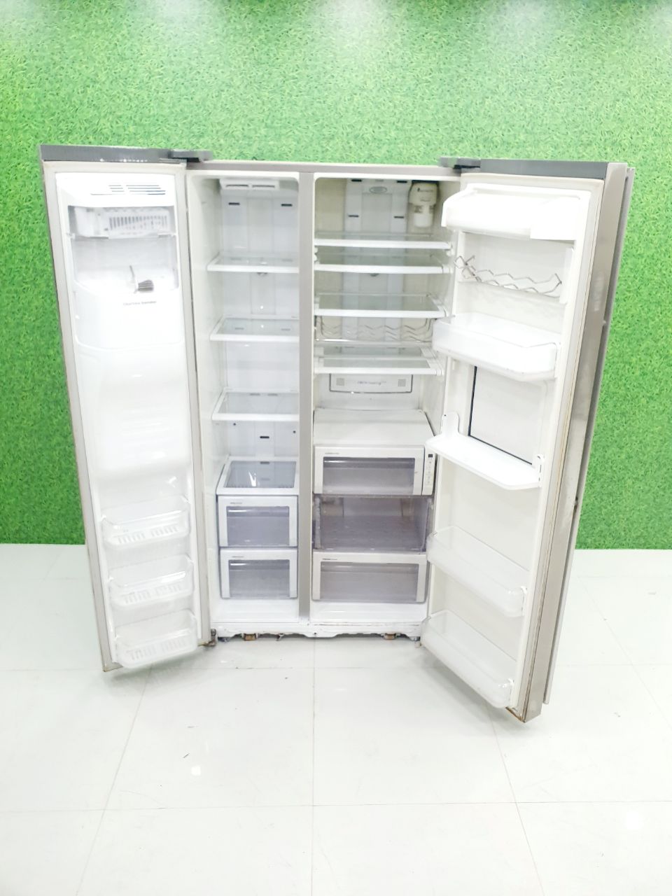 Samsung Side-by-Side Refrigerator – Stainless Steel Finish (Refurbished)