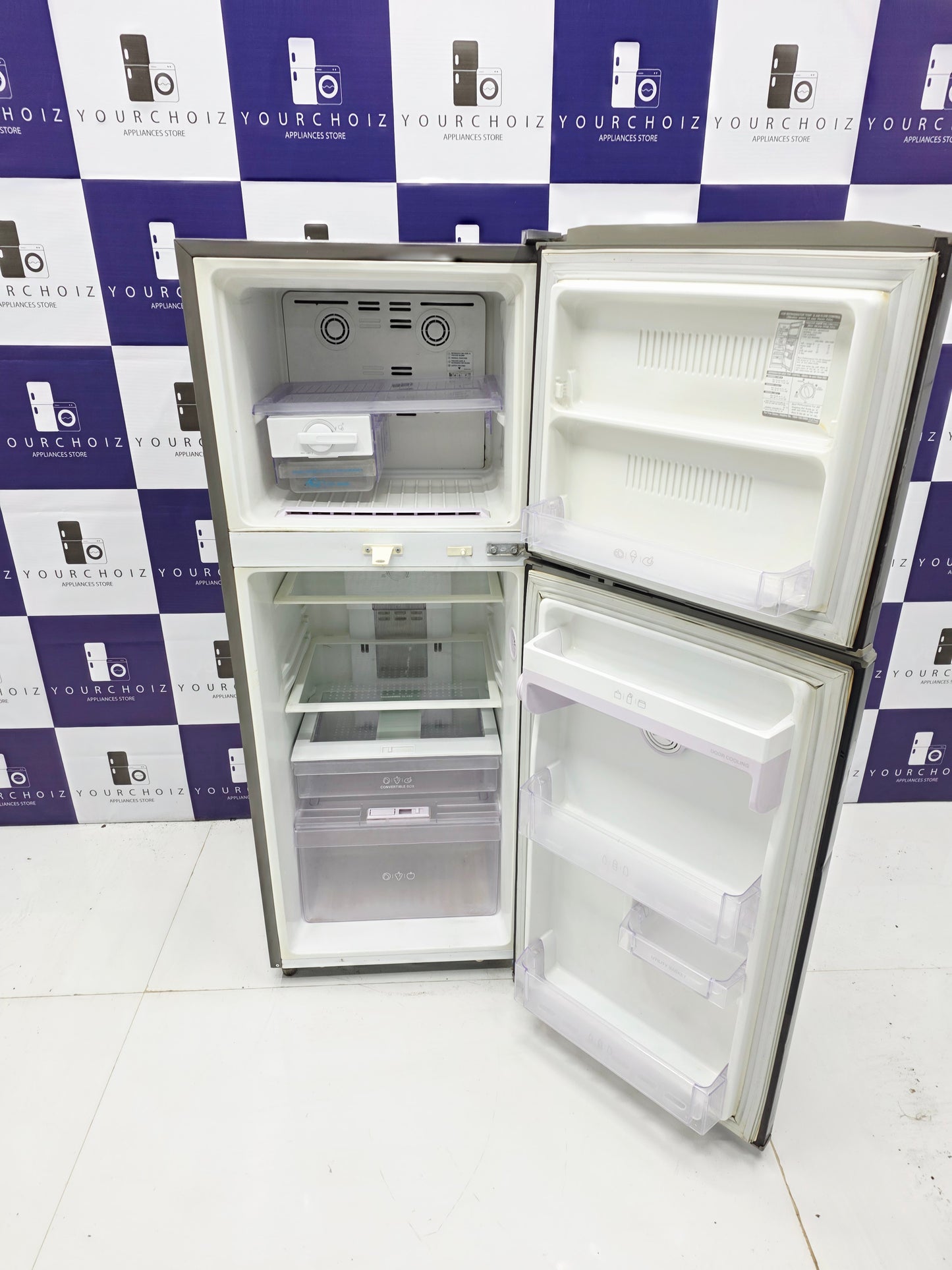 LG 250L Double Door Refrigerator (Pre-Owned)