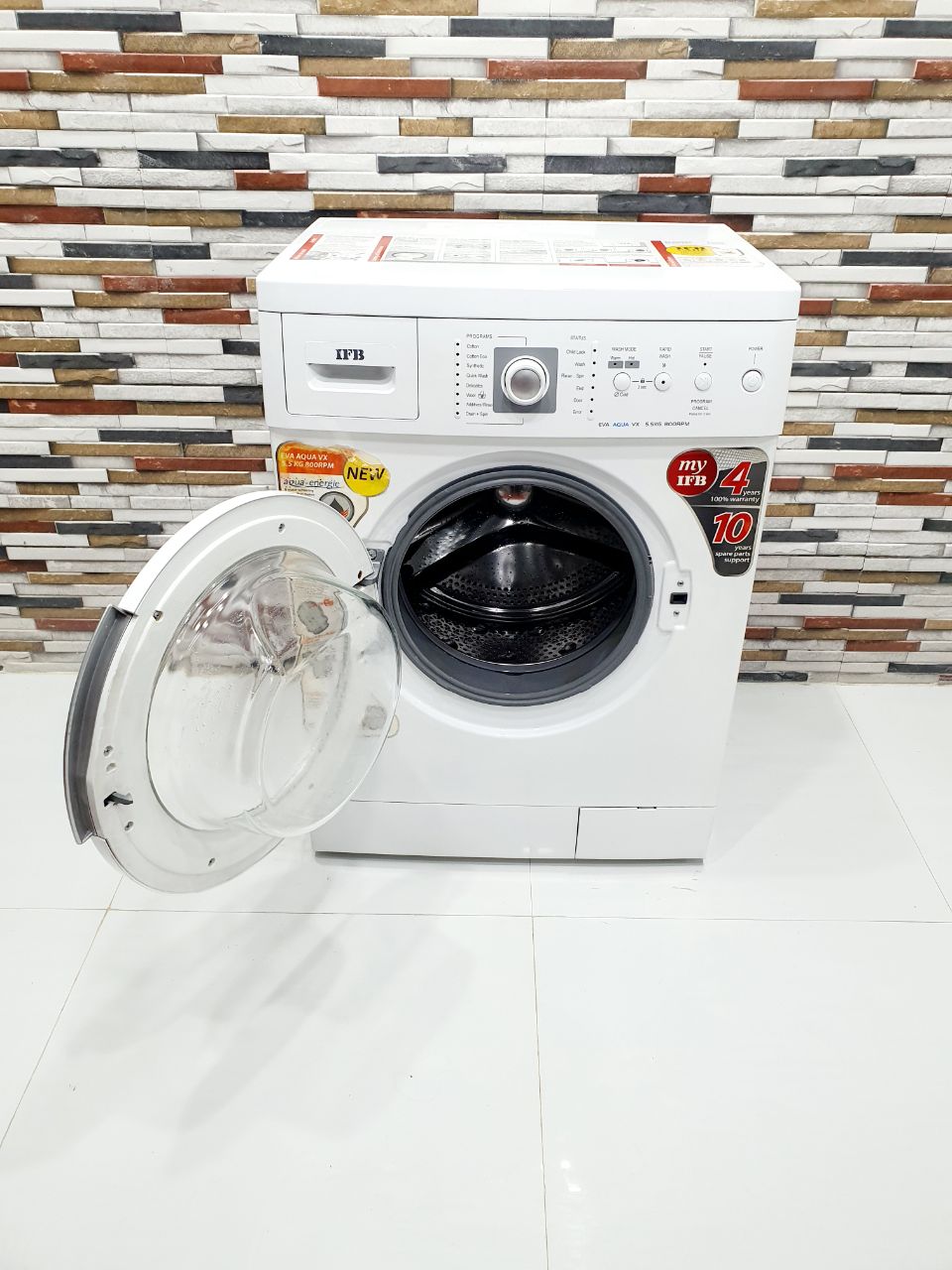 IFB 5.5 Kg Fully Automatic Front Load Washing Machine (Refurbished)