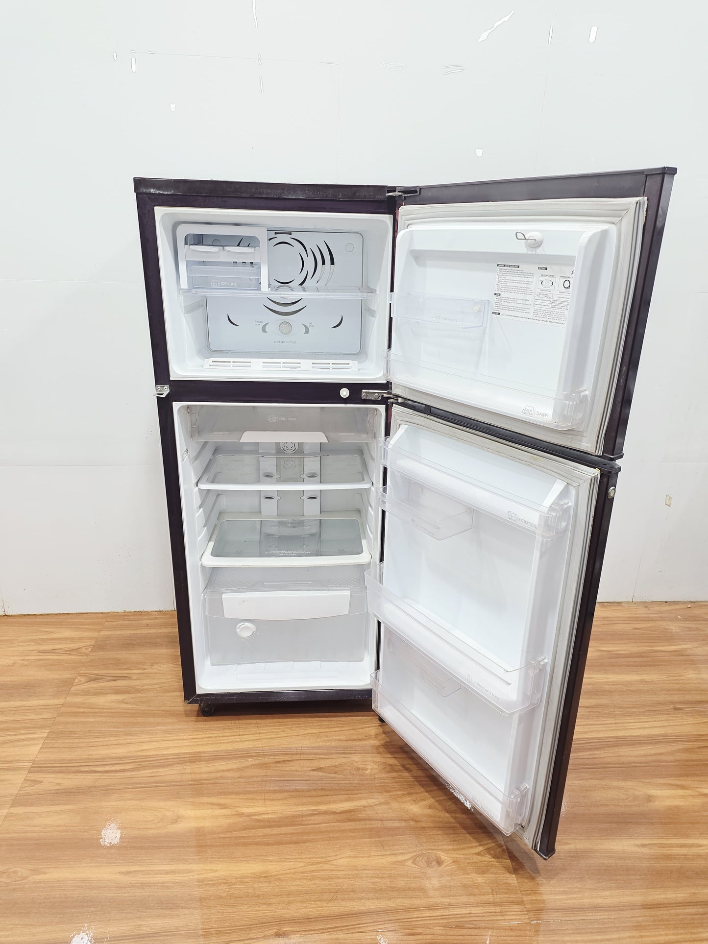 Godrej 231L Double Door Refrigerator (Refurbished)