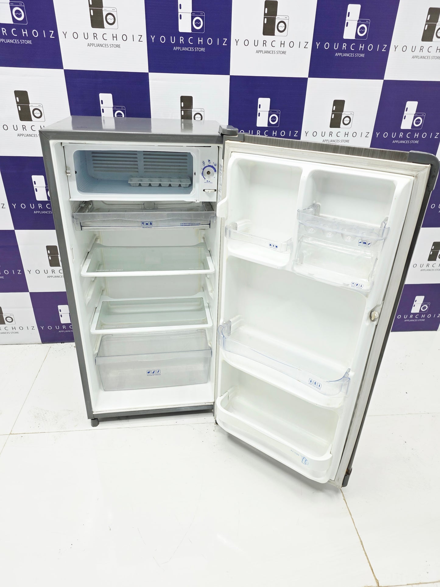 Whirlpool 180L Single Door Refrigerator Direct Cool 4 Star (Pre-Owned)