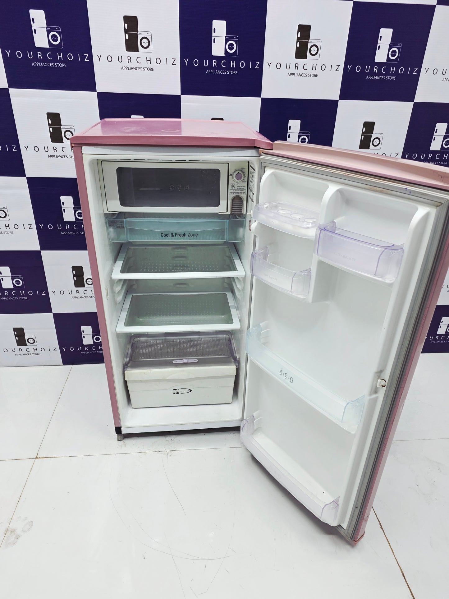 LG 190L Single Door Refrigerator Direct Cool (Pre-Owned)