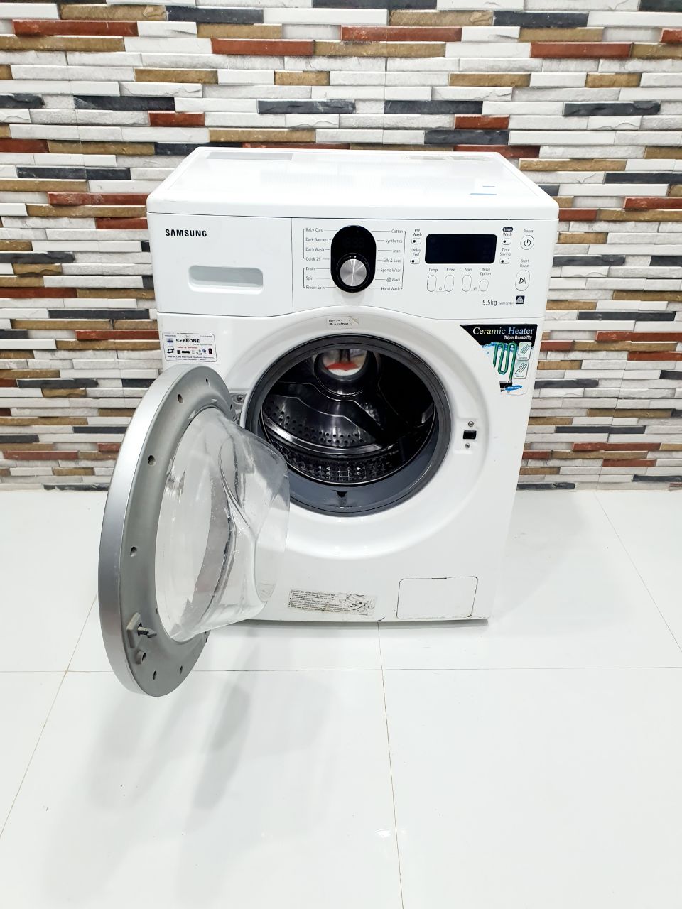 Samsung 5.5 Kg Fully Automatic Front Load Washing Machine (Refurbished)