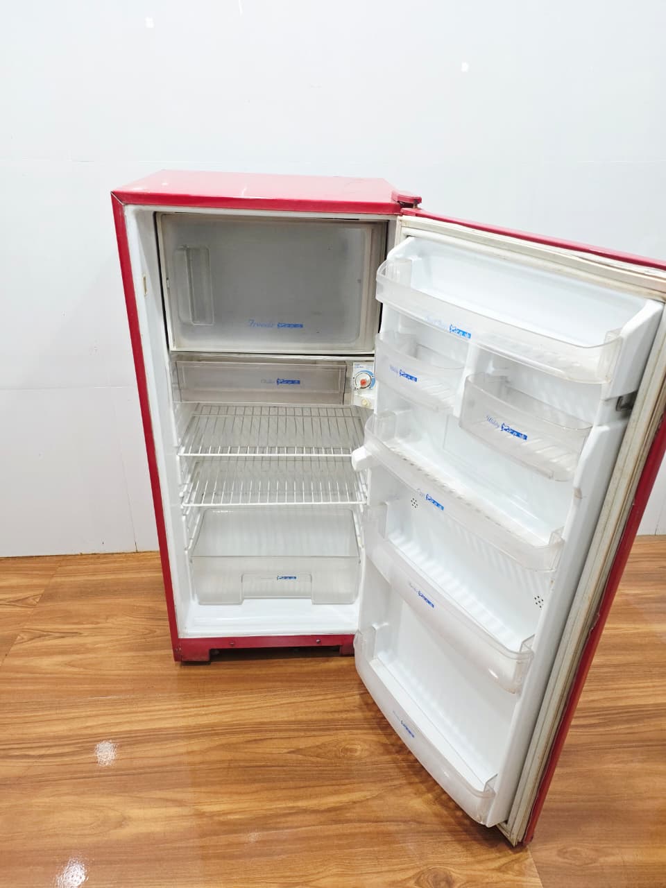 Videocon 190 L Single Door Refrigerator (Refurbished)