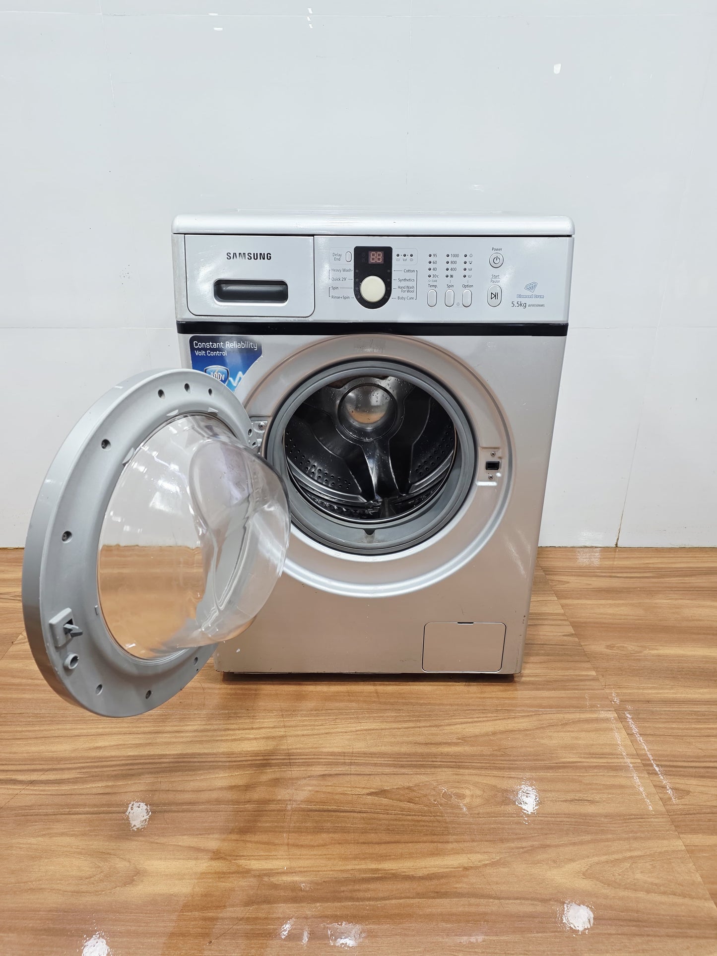 Samsung 5.5kg Fully Automatic Front Load Washing Machine (Refurbished)