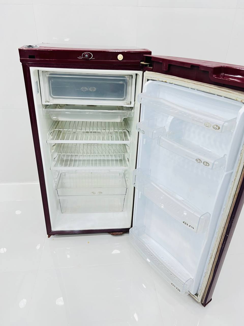 Godrej 190L 3-Star Direct Cool Single Door Refrigerator –(Refurbished)