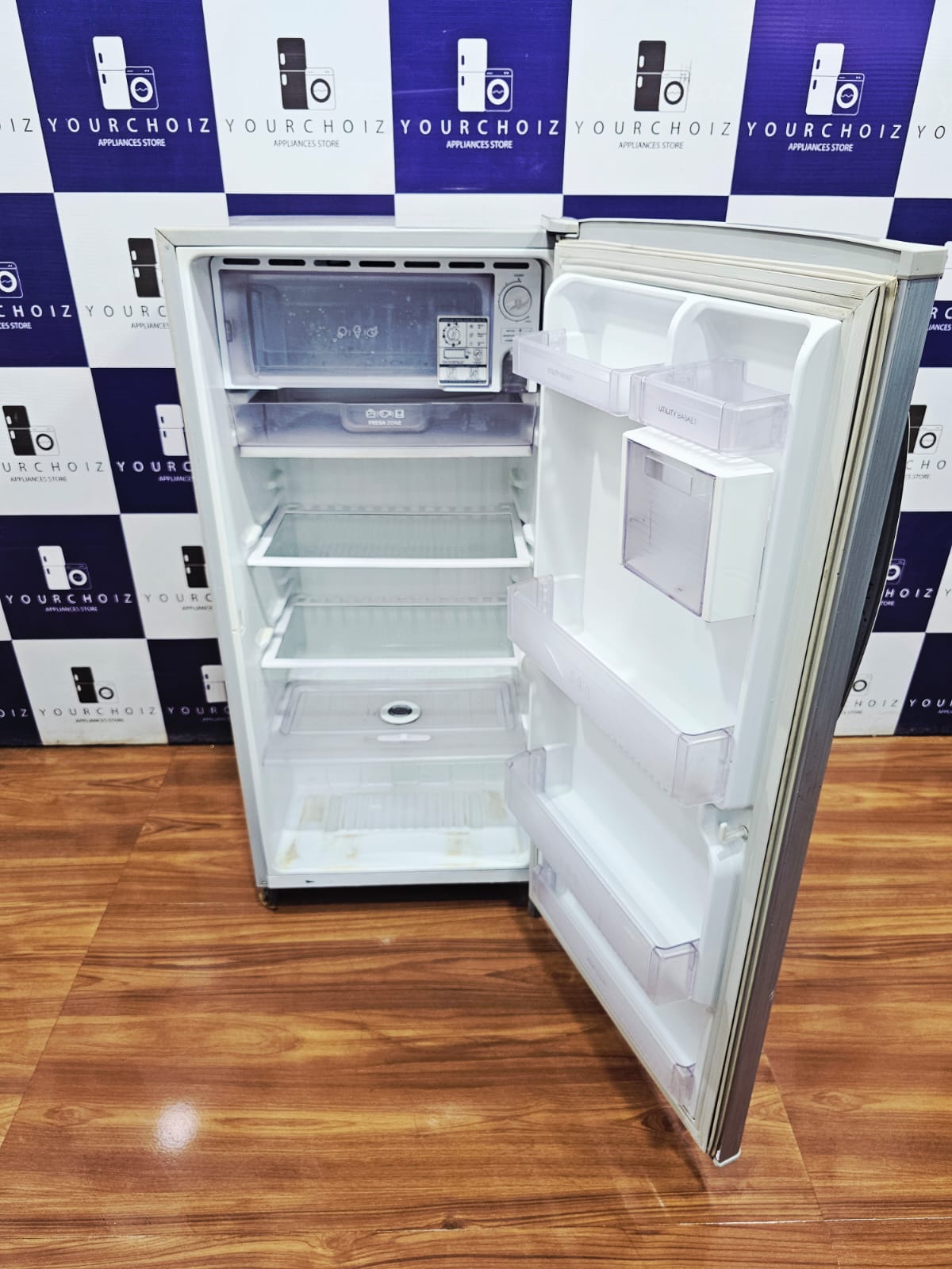 LG 215L Single Door Refrigerator (Pre-Owned)
