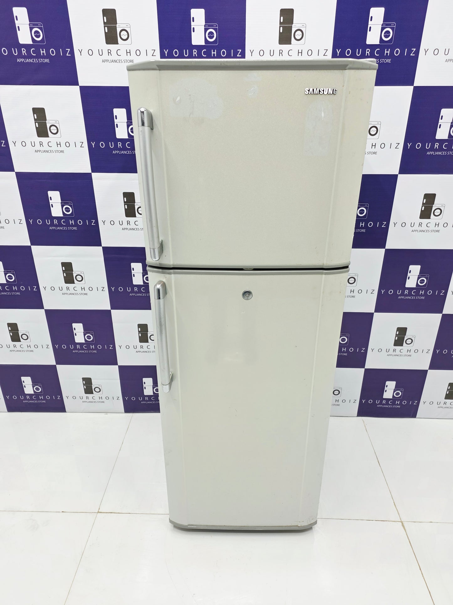 Samsung 245L Double Door Refrigerator Frost Free (Pre-Owned)