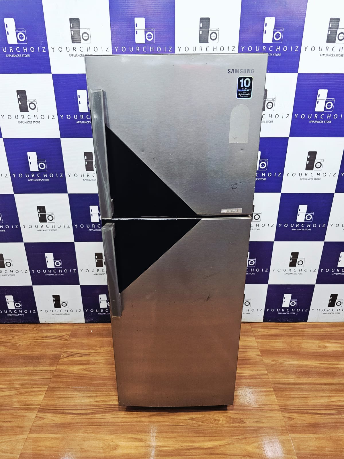 Samsung 256L Double Door Refrigerator (Pre-Owned)