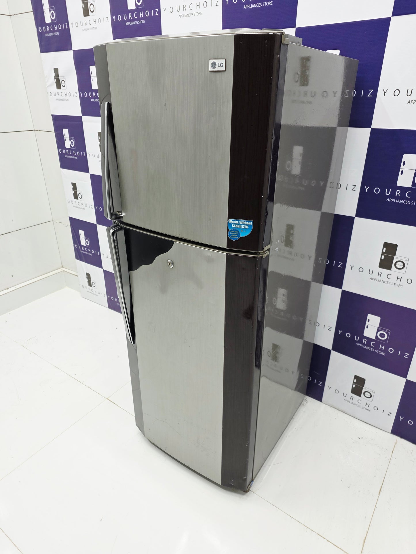 LG 250L Double Door Refrigerator (Pre-Owned)