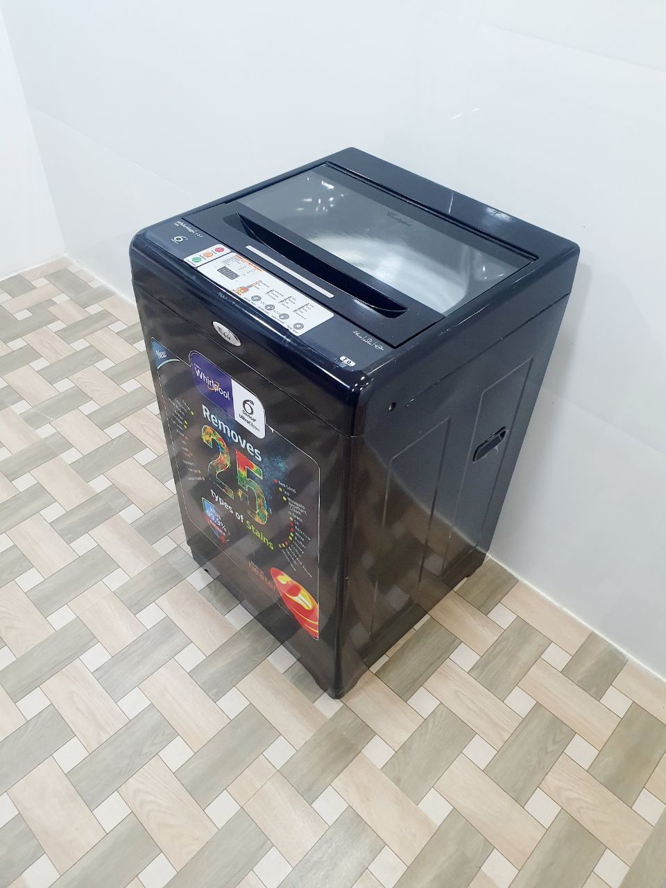 Whirlpool 7 Kg Fully Automatic Top Load Washing Machine – Black (Refurbished)