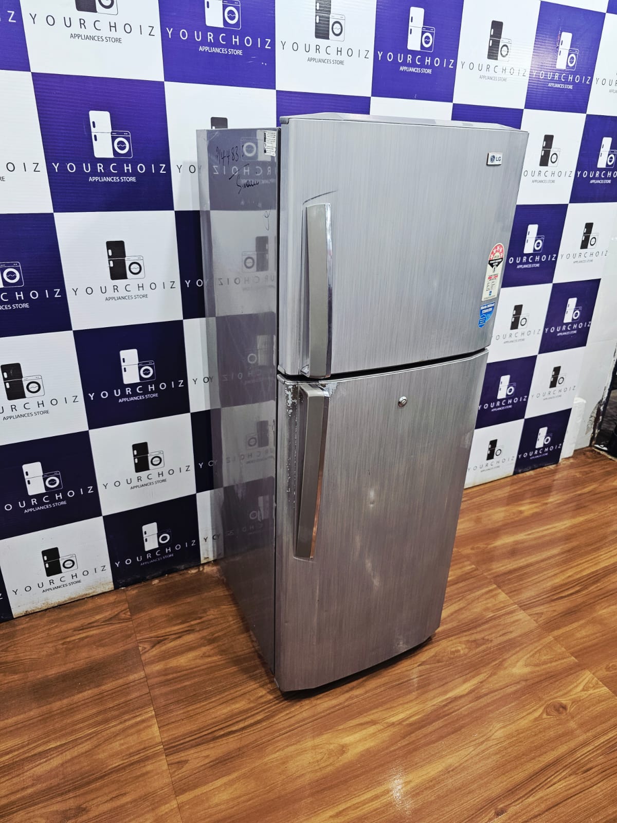 LG 240L Double Door Refrigerator (Pre-Owned)