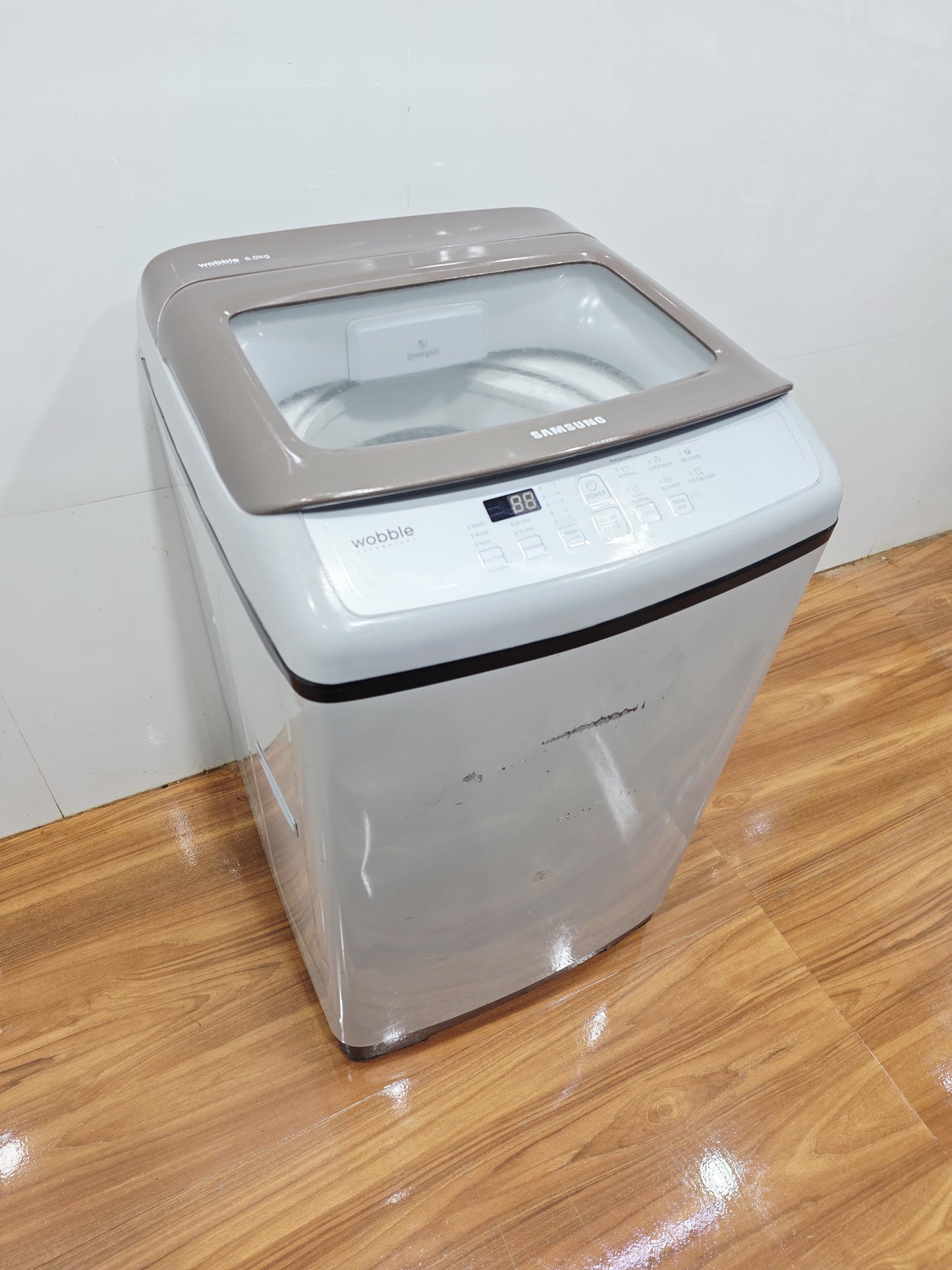 Samsung 6kg Fully Automatic Top Load Washing Machine (Refurbished)