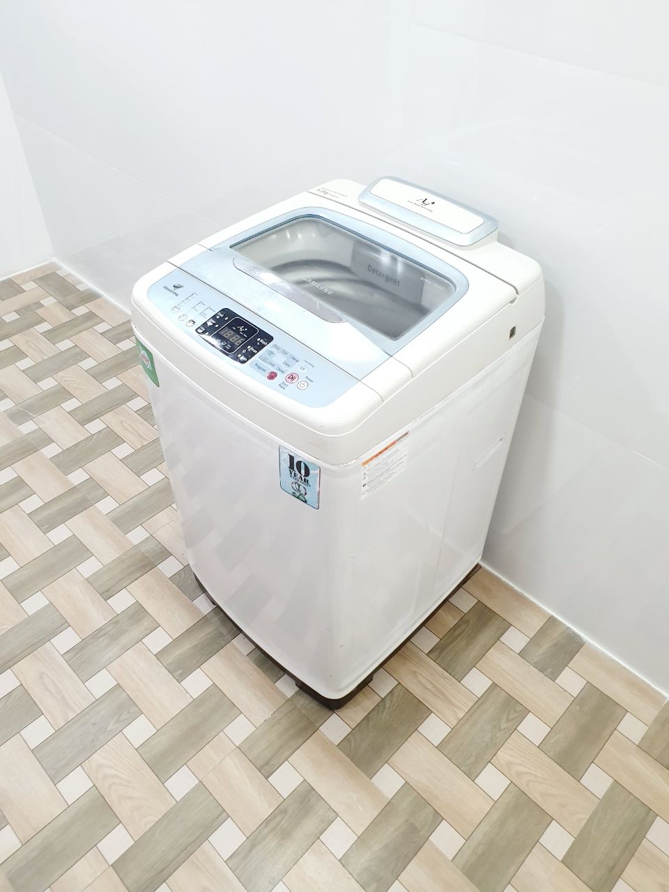 Samsung 6.2 Kg Fully Automatic Top Load Washing Machine – White (Refurbished)