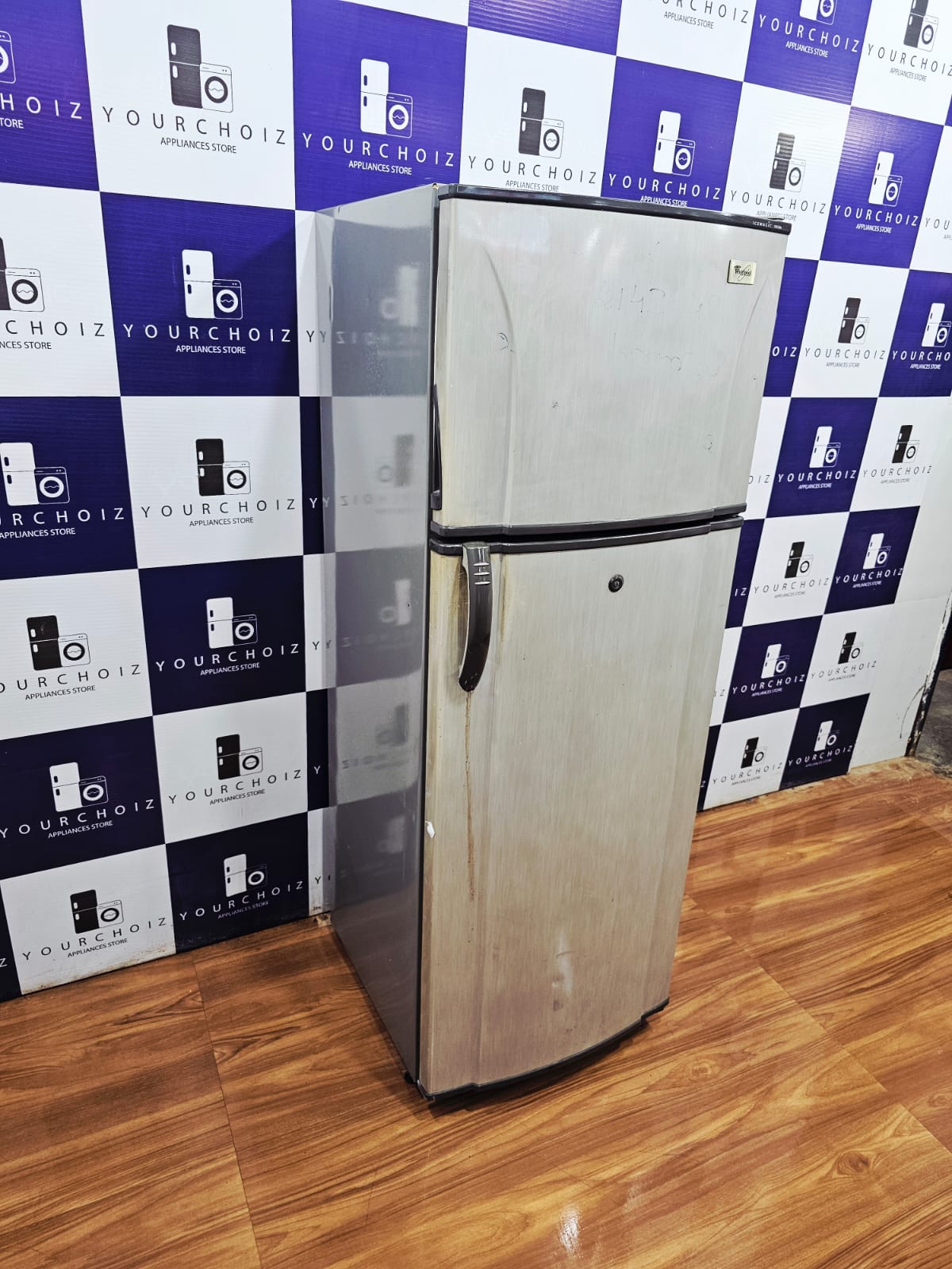 Whirlpool 240L Double Door Refrigerator (Pre-Owned)