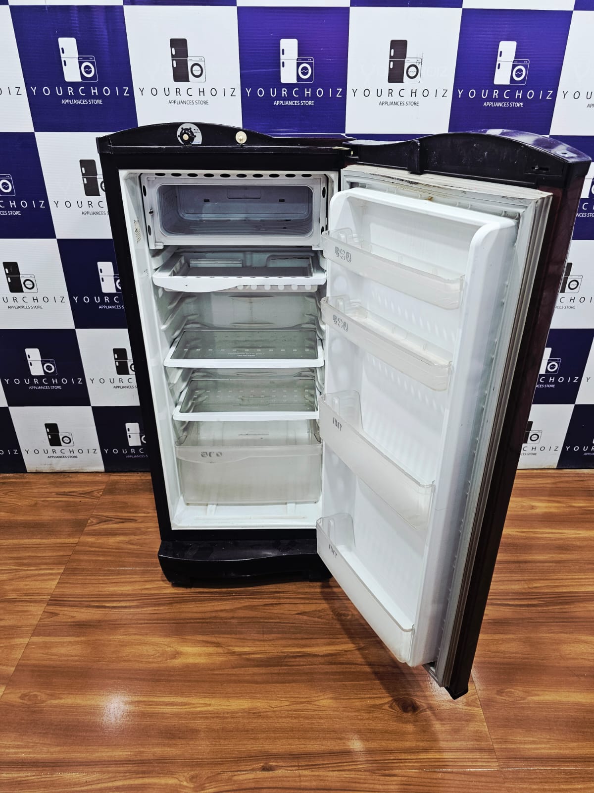 Godrej 190L Single Door Refrigerator (Pre-Owned)