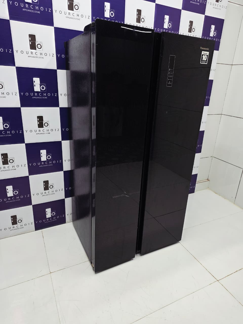 Panasonic 592L Side-By-Side Refrigerator Black Stainless (Pre-Owned)