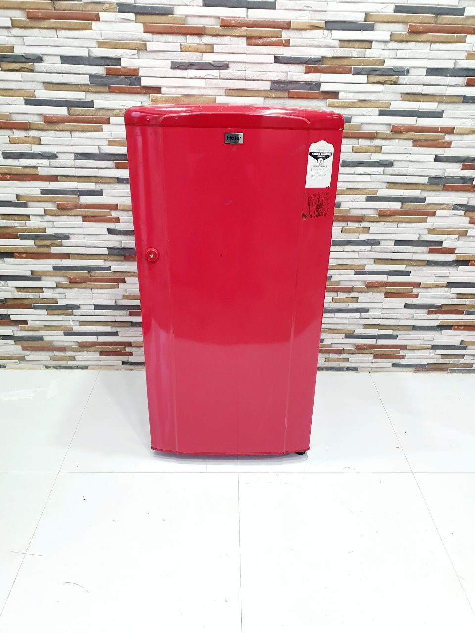 Haier 190L Direct Cool Single Door Refrigerator – Ruby Red (Refurbished