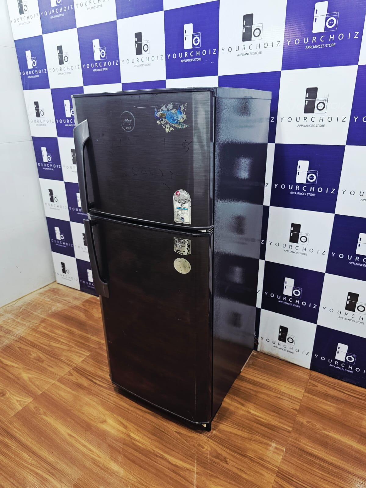 Godrej 240L Double Door Refrigerator (Pre-Owned)