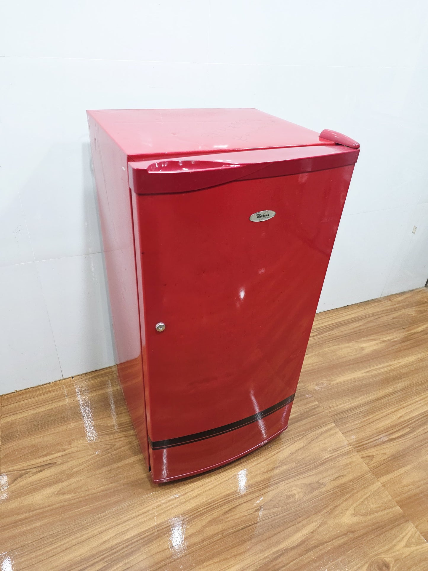 Whirlpool 180L Single Door Refrigerator (Refurbished)