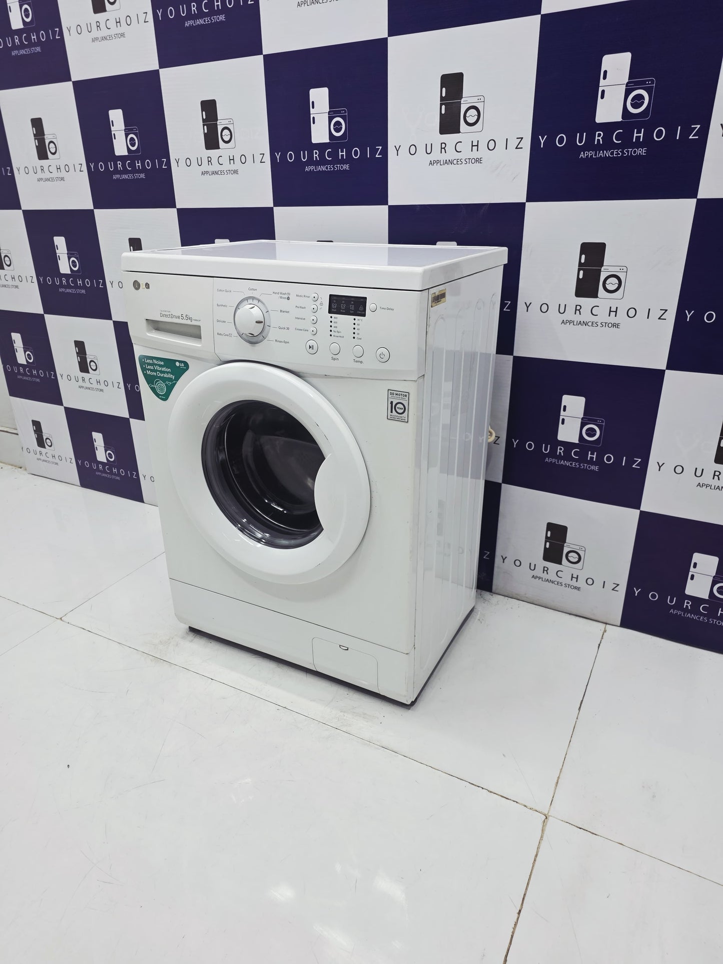 LG 5.5kg Front Load Fully Automatic Washing Machine Direct Drive  (Pre-Owned)