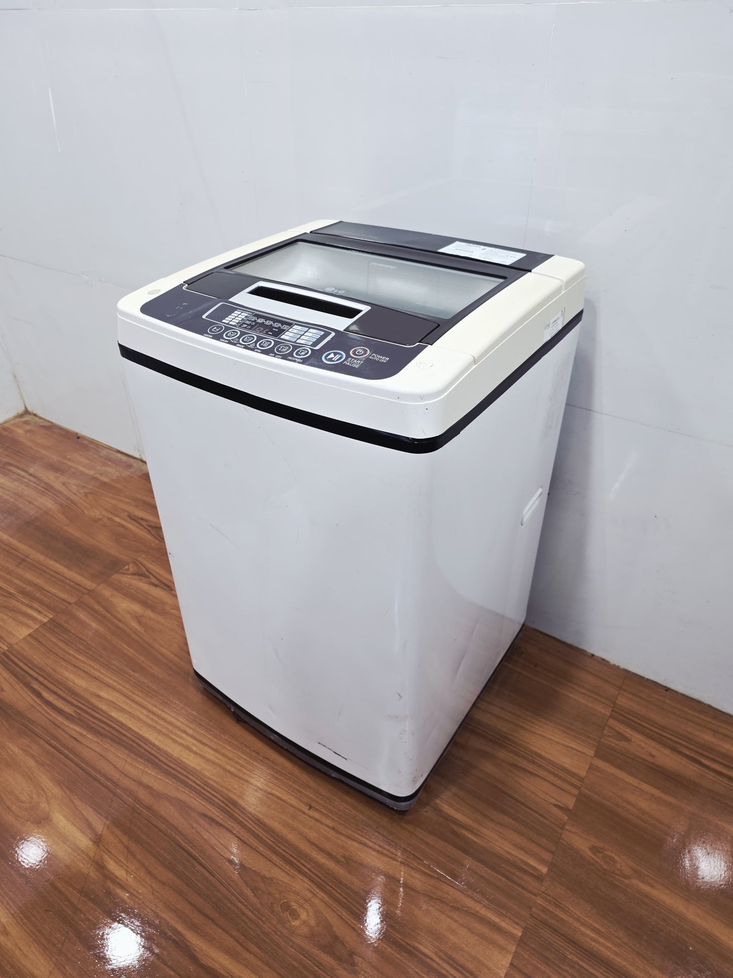LG 6.2kg Top Load Fully Automatic Washing Machine (Pre-Owned)