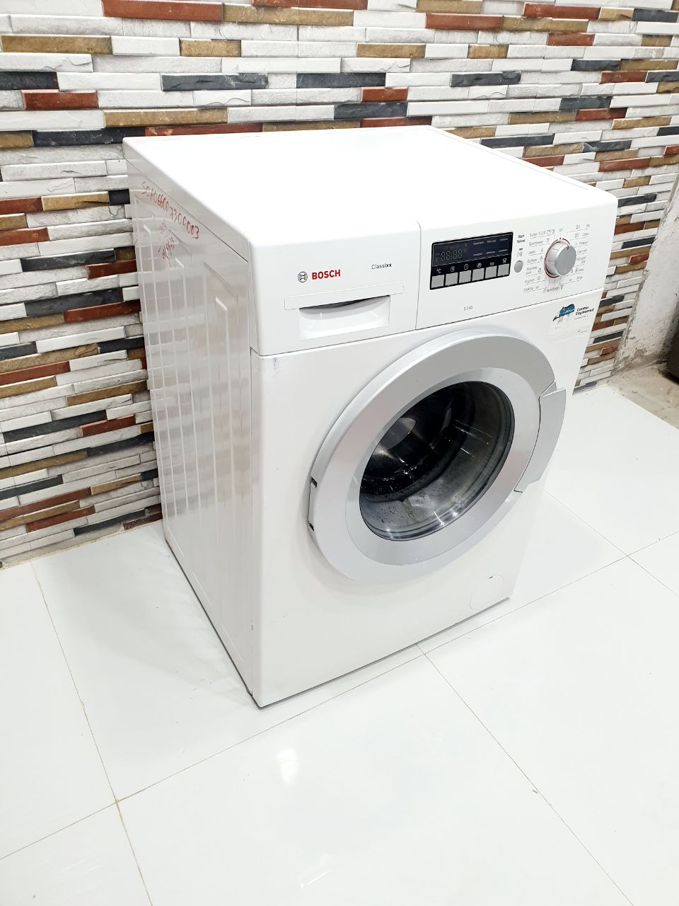 Bosch 5.5 Kg Fully Automatic Front Load Washing Machine – Classixx (Refurbished)