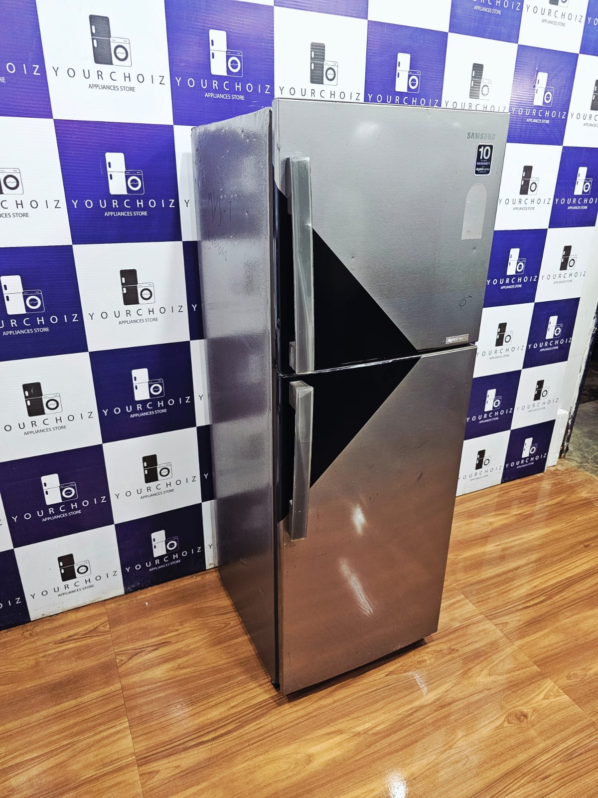Samsung 256L Double Door Refrigerator (Pre-Owned)