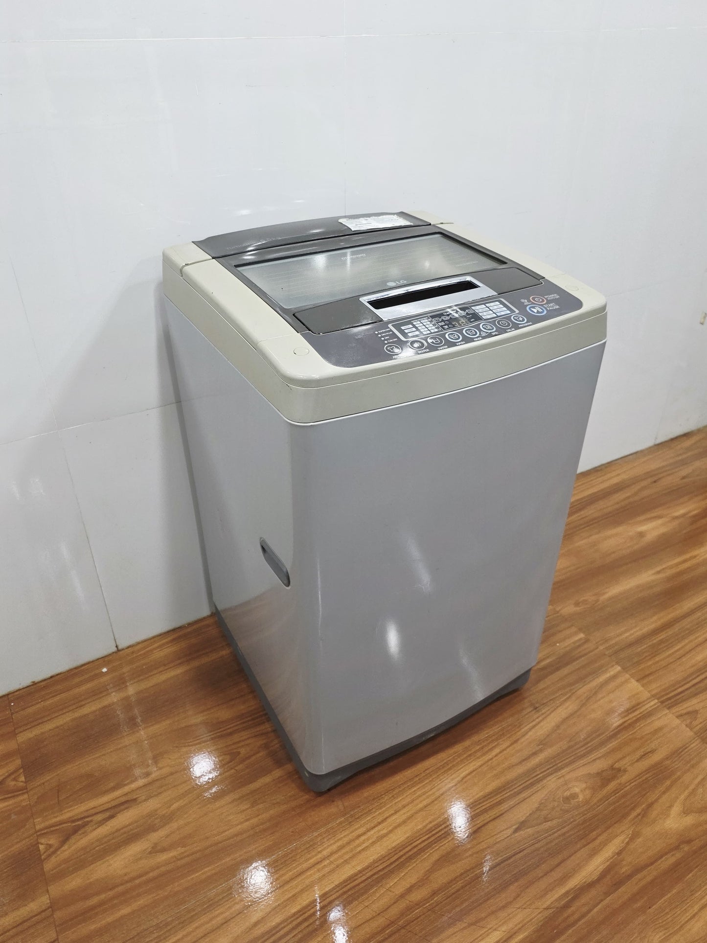 LG 6.5kg Top Load Fully Automatic Washing Machine (Pre-Owned)