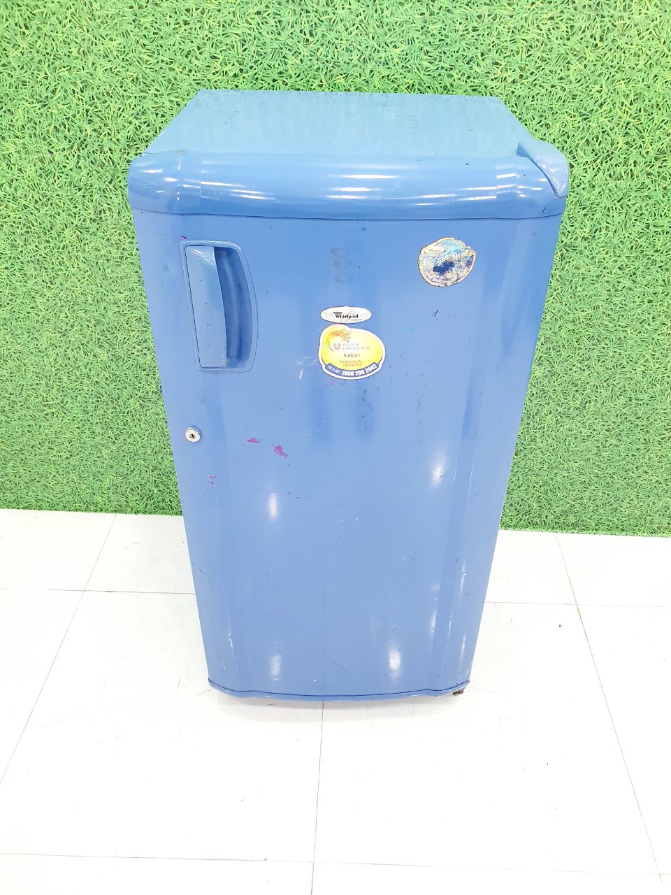 Whirlpool 190L Direct Cool Single Door Refrigerator – Sapphire Blue (Refurbished)