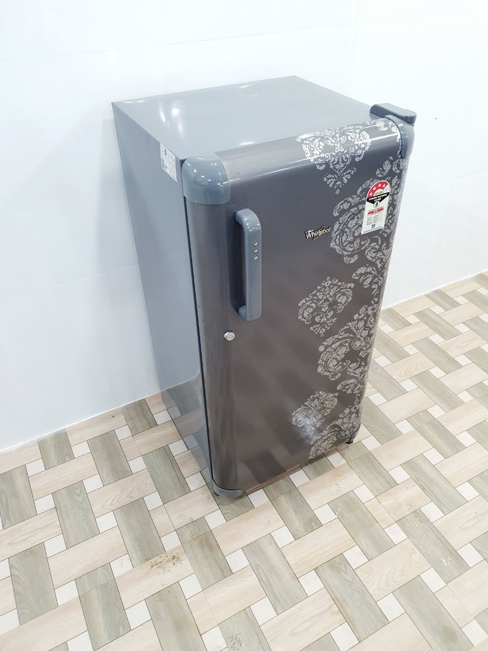 Whirlpool 180L Single Door Refrigerator – Grey Floral (Refurbished)