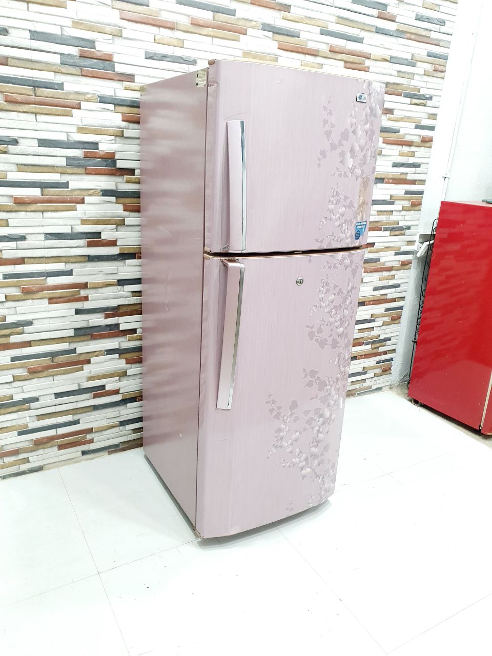 LG 260L Frost-Free Double Door Refrigerator – Floral Pink (Refurbished)