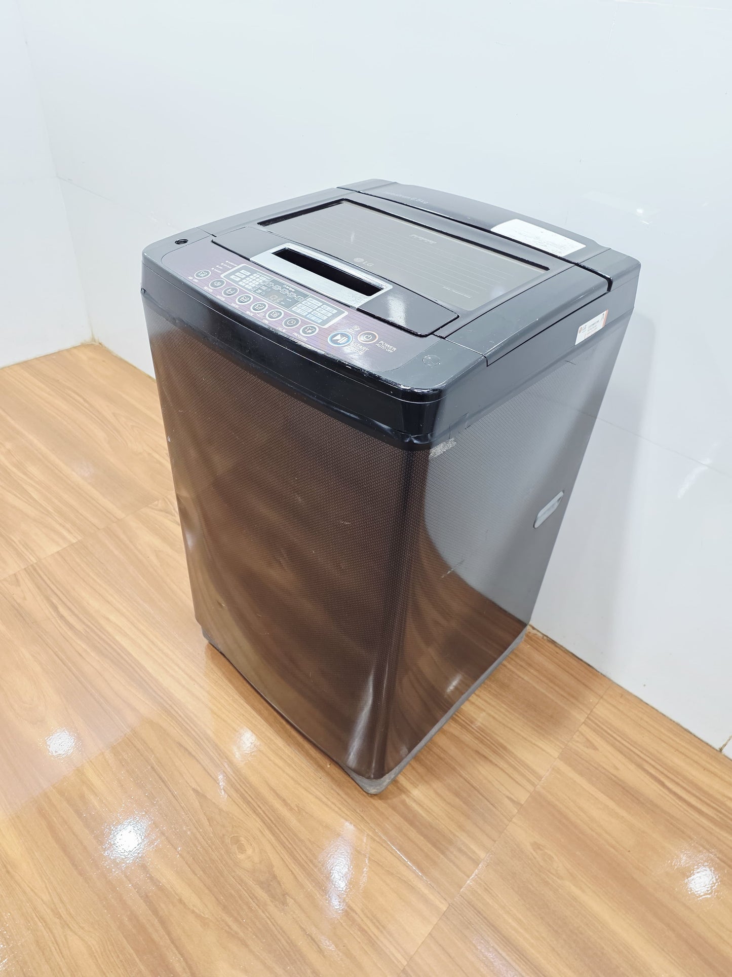 LG 6.5kg Fully Automatic Top Load Washing Machine (Refurbished)