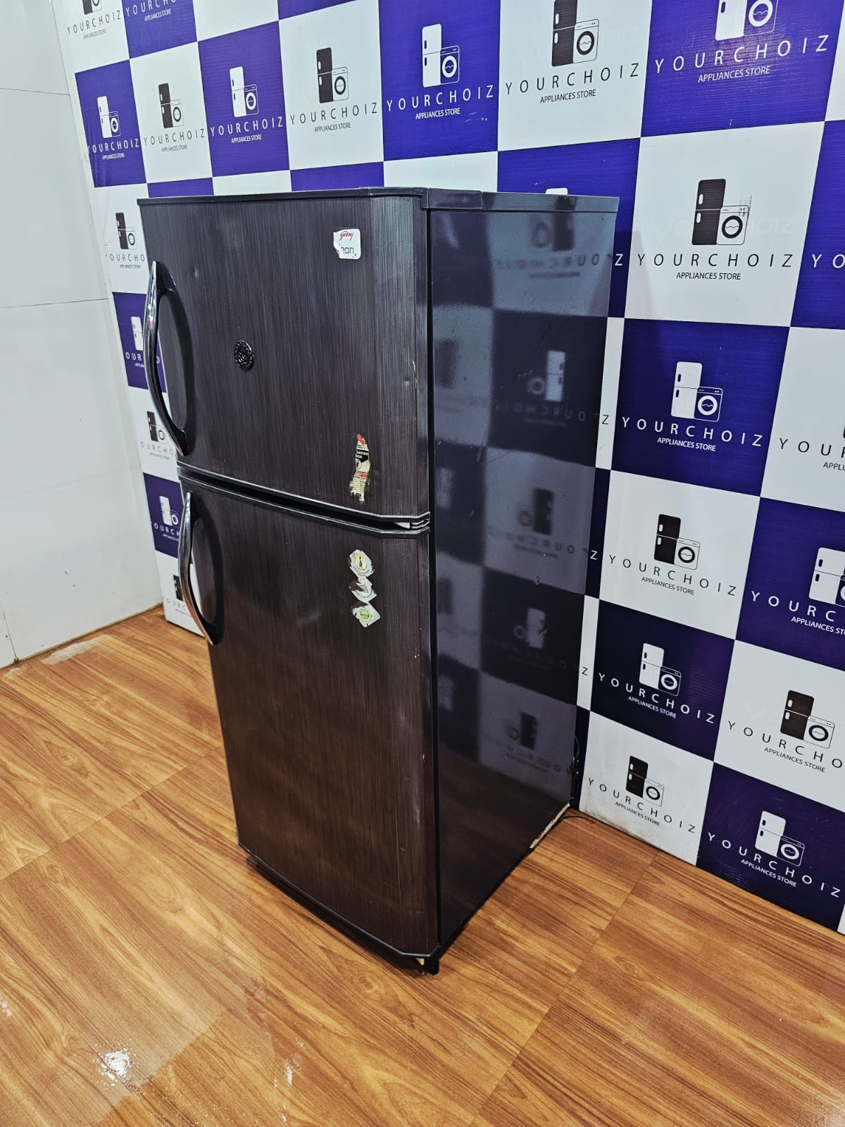 Godrej 231L Double Door Refrigerator (Pre-Owned)