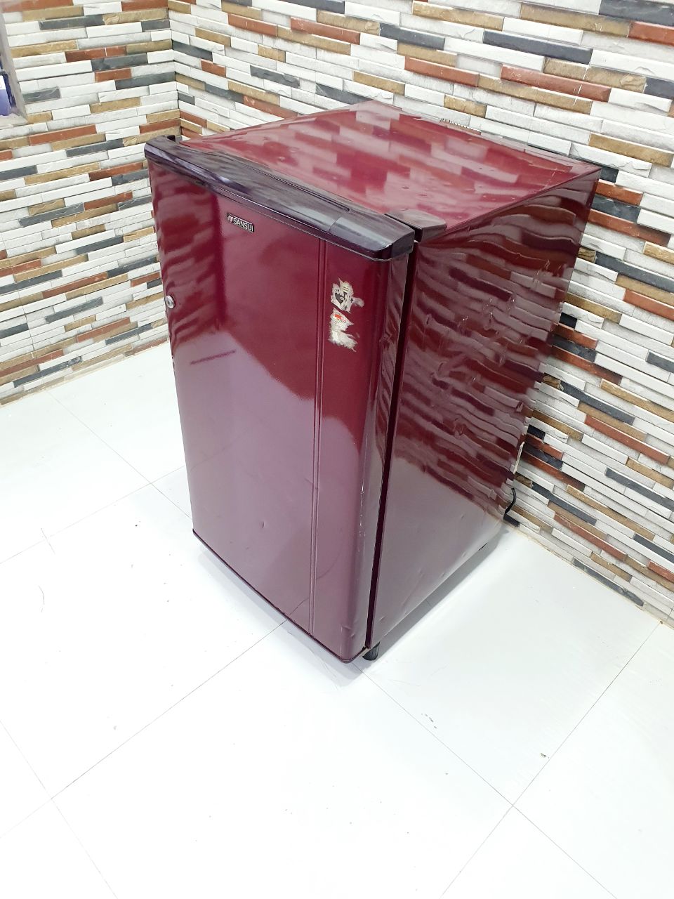 Sansui 170L Direct Cool Single Door Refrigerator – Maroon (Refurbished)