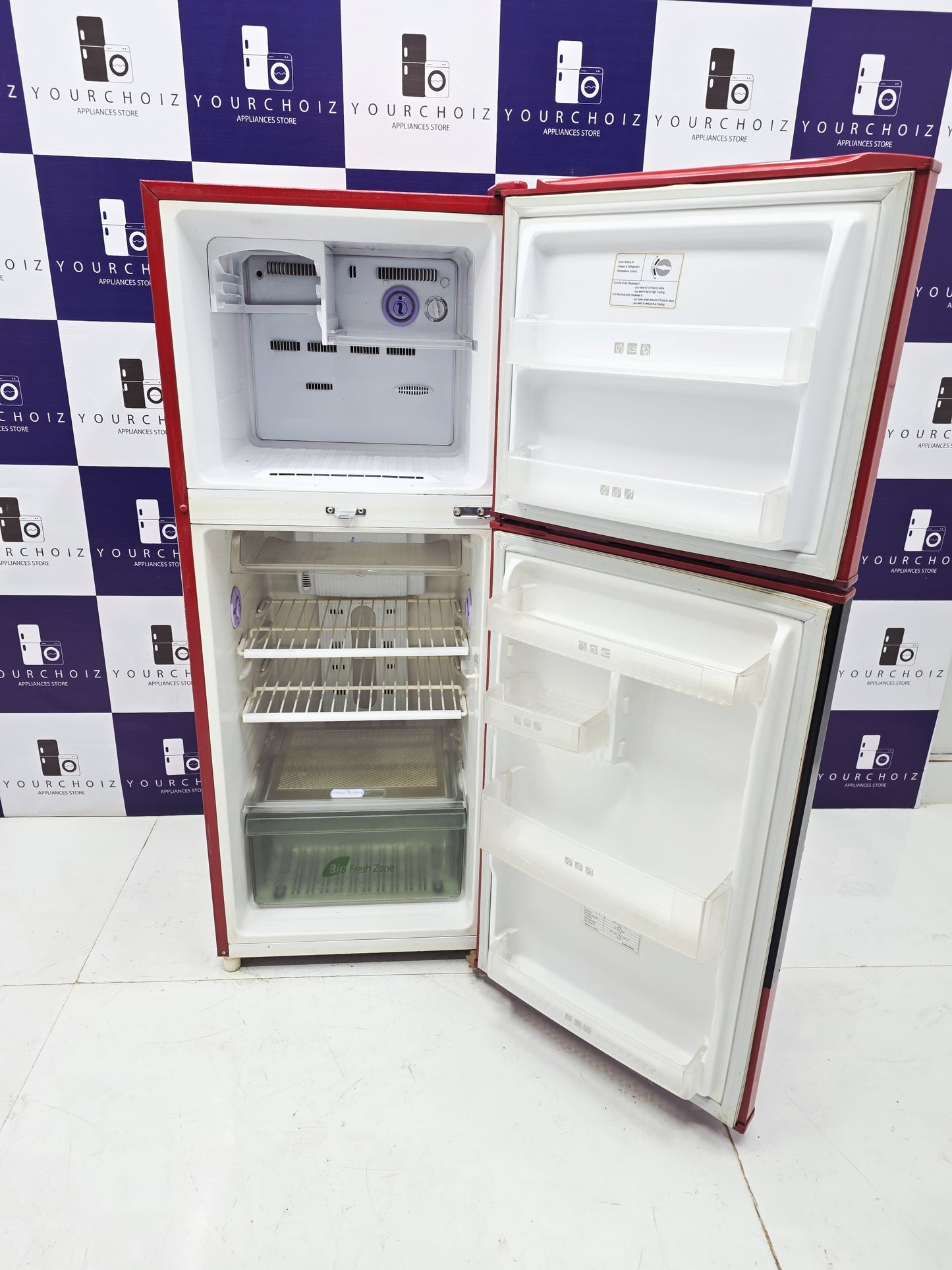 Samsung 240L Double Door Refrigerator (Pre-Owned)