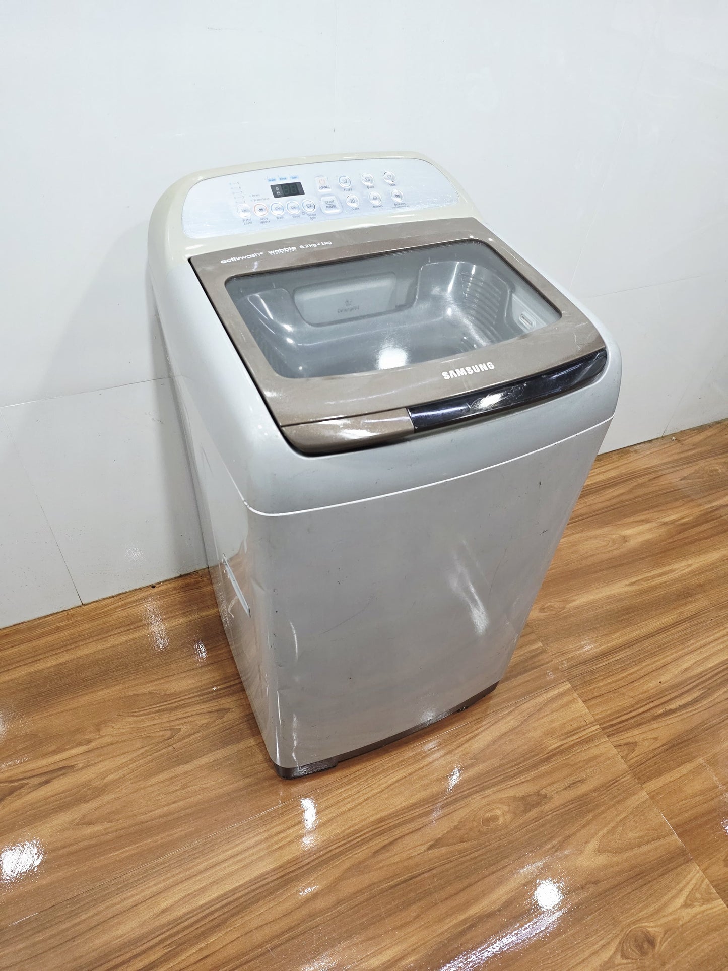 Samsung 6.2kg + 1kg Wobble Fully Automatic Top Load Washing Machine (Refurbished)