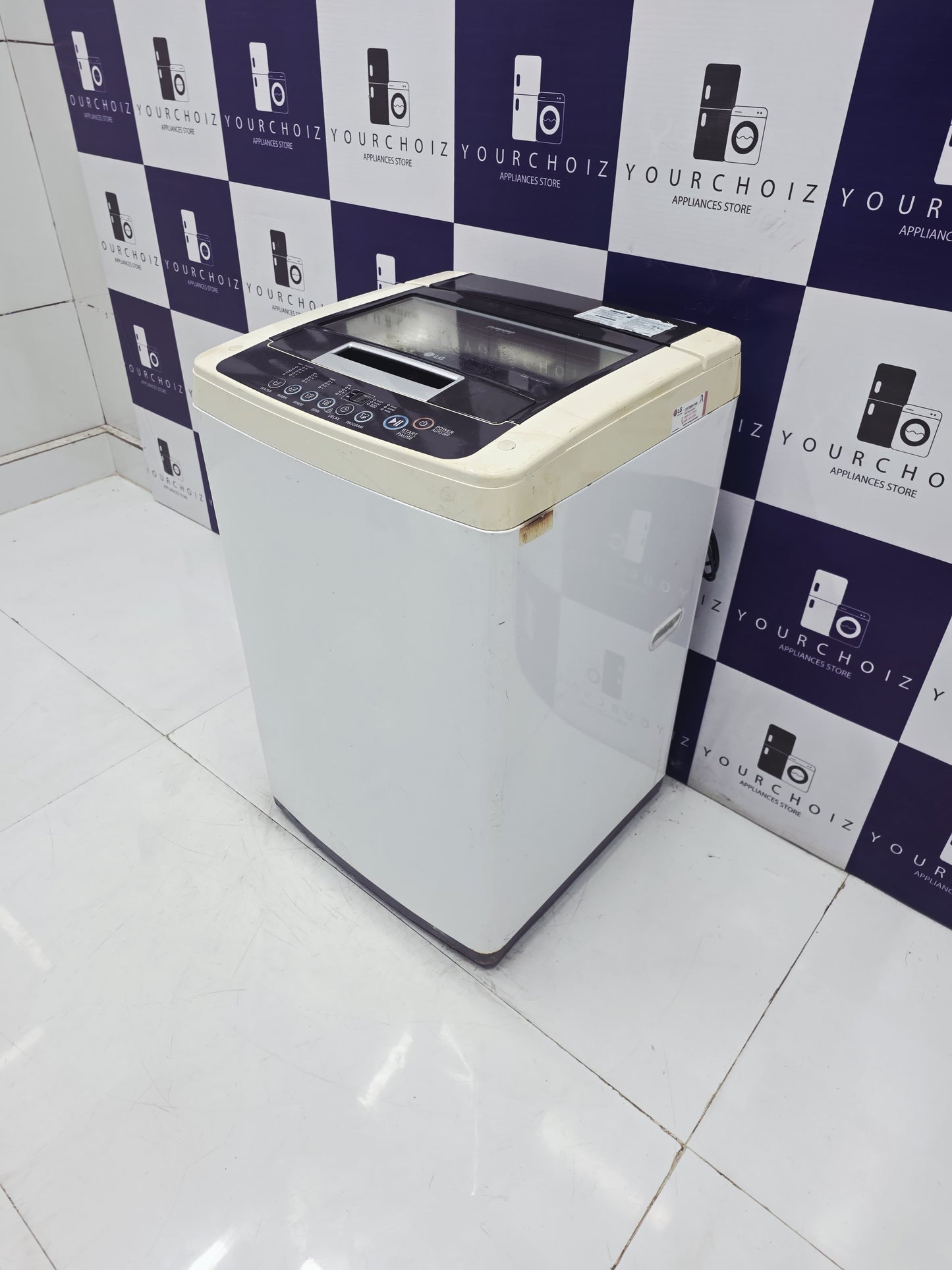 LG 6.2kg Top Load Fully Automatic Washing Machine (Pre-Owned)