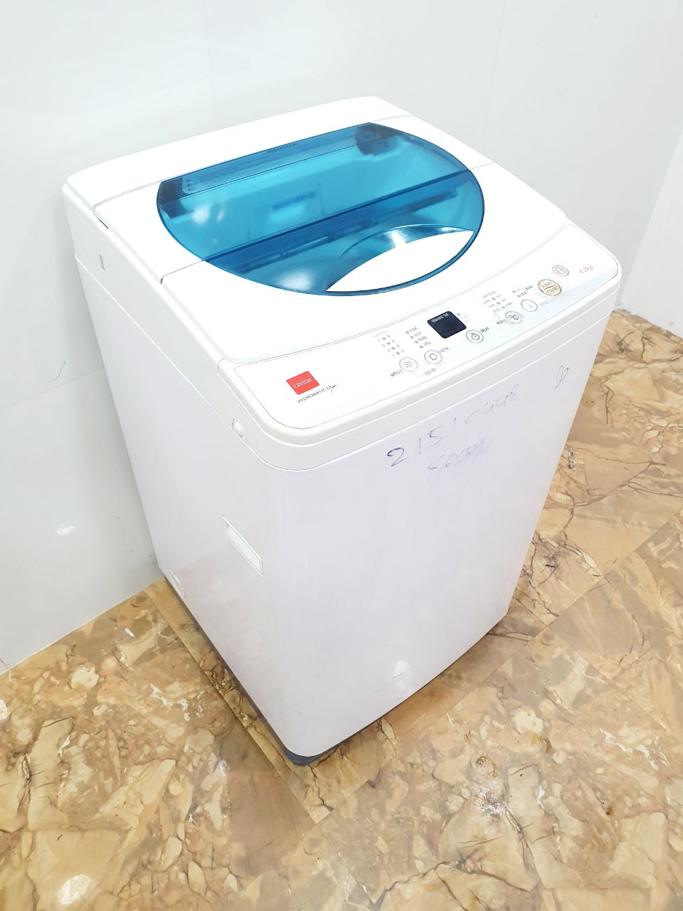 Onida 6.2 Kg Fully Automatic Top Load Washing Machine – White & Blue (Refurbished)