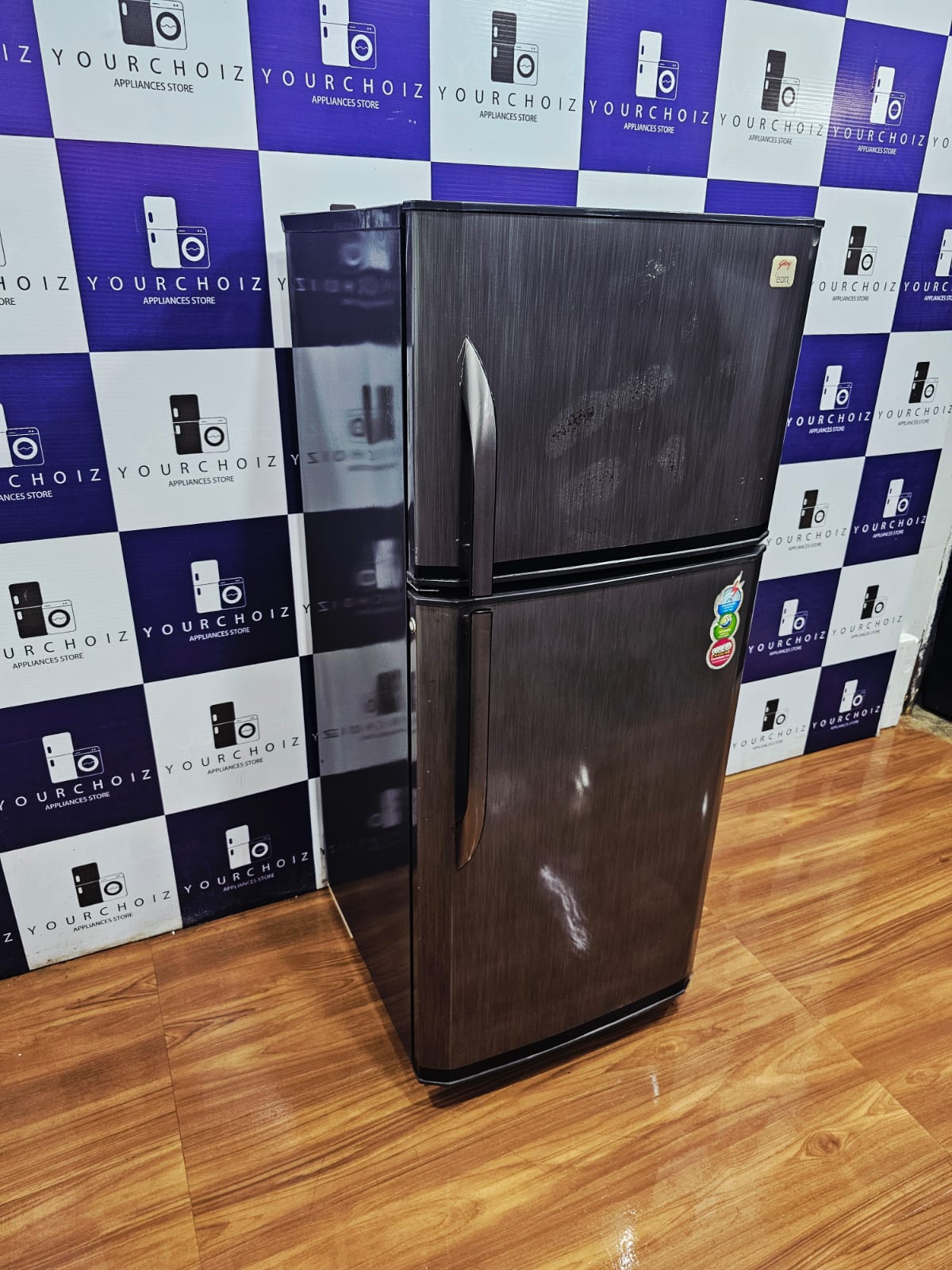 Godrej 231L Double Door Refrigerator (Pre-Owned)