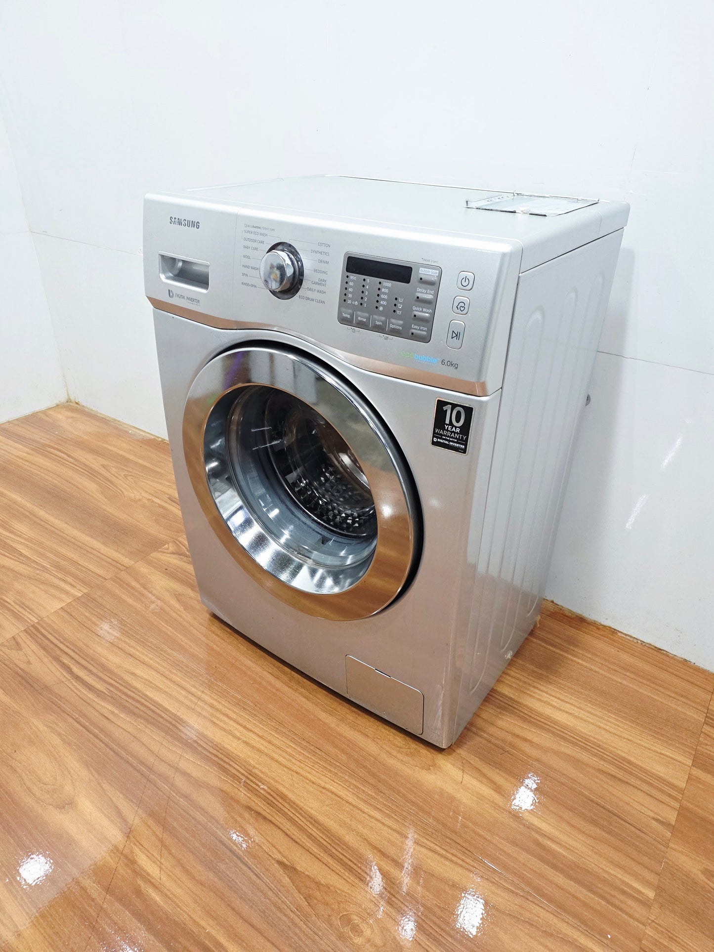 Samsung 6 Kg Fully Automatic Front Load Washing Machine – Silver (Refurbished)