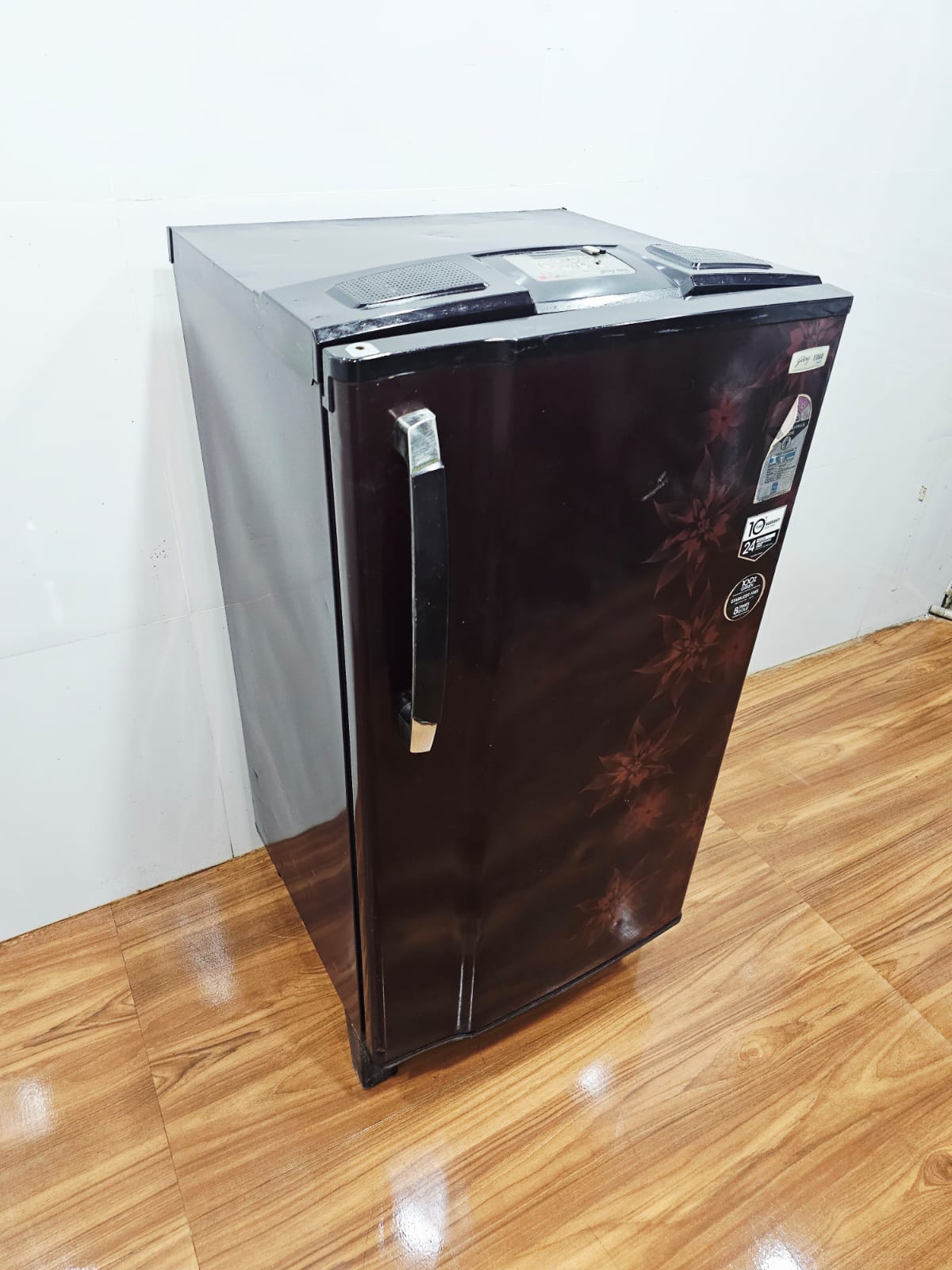 Godrej 185 L Single Door Refrigerator – Maroon Floral (Refurbished)