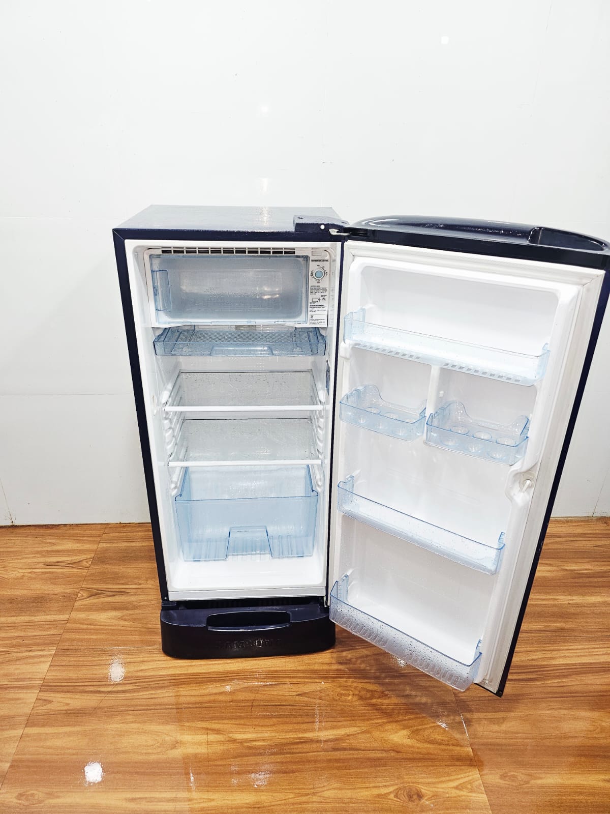 Samsung 192 L Single Door Refrigerator – Blue Floral (Refurbished)