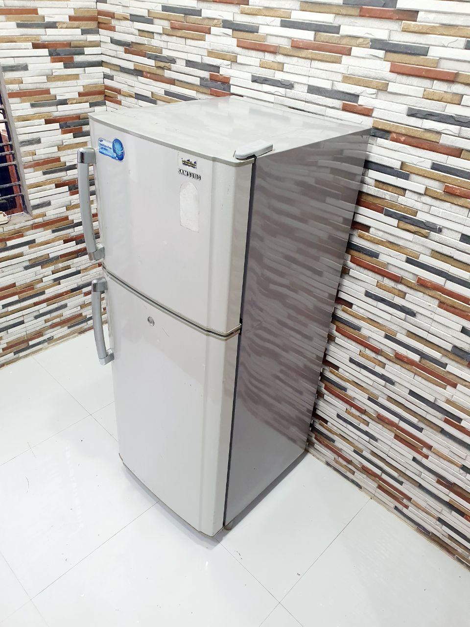 Samsung 250L Double Door Frost-Free Refrigerator  (Refurbished)